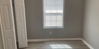 Fully Renovated Apartment Duplex Located in the Heart of Edgewood Gallery 6
