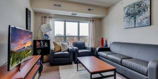 Cloud on Fifth Gallery 7