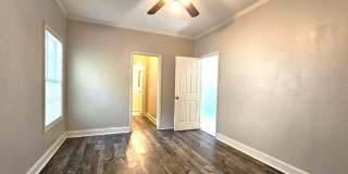 718 N Evelyn Place NW Gallery 6