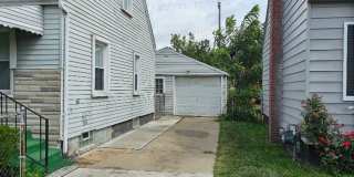 3337 S Bassett St,3 Beds | 1 Bath | 1.5-Car Garage + Storage Shed Gallery 3
