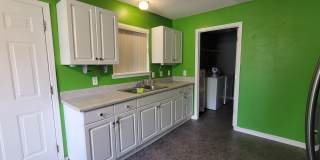Charming three bedroom one bath home for rent. Gallery 12
