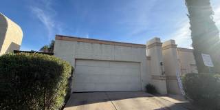 2 Bedroom 2 bath private enclosed yard for Gallery 3