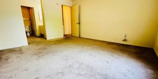 Mira Mesa Two Master Bedroom Upper Level Corner Condo Gallery 15