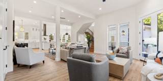 $11,995 - Stunning Executive Estate in Willow Glen $11,995 - Stunning Executive Estate in Willow Glen Gallery 71