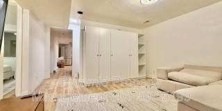 8758 S Oakwood Park Circle Gallery 9