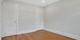 92 Hillside Avenue Gallery 17