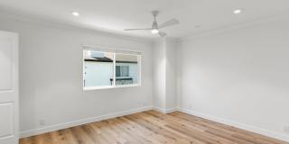 Steps from 17th Street - Beautifully Updated 2 Bed, 2.5 Bath Townhome in Newport Beach Gallery 7