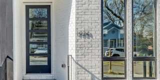 Stunning 4 Bedroom Home w/ Rooftop Deck Close to Downtown Nashville Gallery 4
