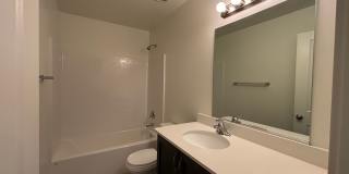 SPACIOUS HOME FOR RENT! Gallery 23