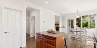 Charming 3-Bedroom Home in Magnuson Place Gallery 11