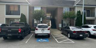Beautiful 2 (possible 3) Bedroom Condo with ONE CAR GARAGE! Minutes to Bragg and Shopping Gallery 1
