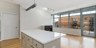 1200 W MONROE Street Gallery 7