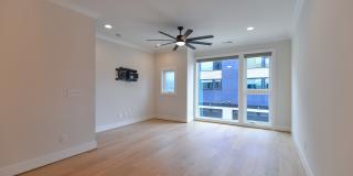 5 Seawell Avenue Gallery 37