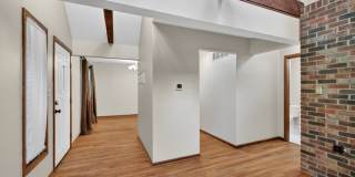 4631 Graceland Avenue Gallery 5
