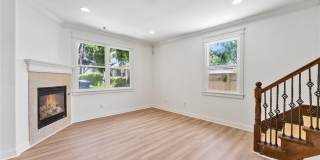 1590 Locust Street Gallery 1