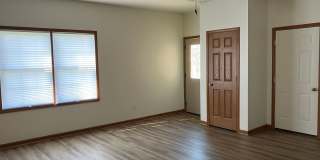 2 Bedroom, Ranch Townhome with Garage - Available Now! 2 Bedroom, Ranch Townhome with Garage - Available Now! Gallery 4