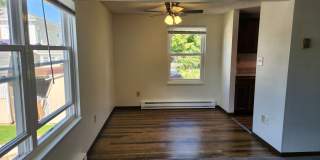 Oak Square Apartments Gallery 1