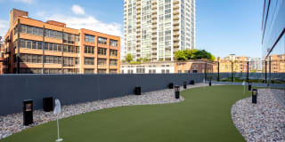 640 North Wells Gallery 33