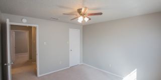 Available to Pre-Lease! Recently Updated 3 Bedroom! Gallery 14