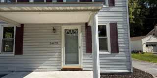 3 Bedroom Home in Spring Grove Schools! Gallery 1
