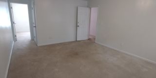 Room in 4 Bedroom Home at Genlee Dr Gallery 21