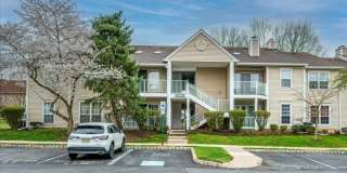 69 Amberly Ct Gallery 1