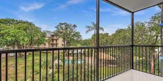5961 N Falls Cir Dr Gallery 1