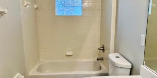 Energy-Efficient 3 Bed, 2 Bath Home on a Quiet Cul-de-Sac Gallery 25