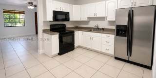 525 SW 78th Ct 525 SW 78th Ct Gallery 1