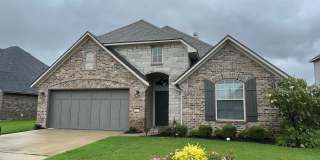 STUNNING AND IMMACULATE HOME IN WATERFORD BEND! Gallery 1