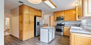 Lovely 3 Bedroom, 2 Bathroom in North Central Austin!!! Gallery 8