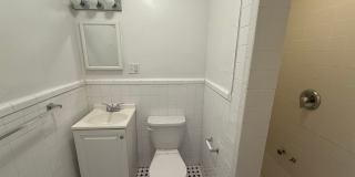 New King Edward Gallery 564