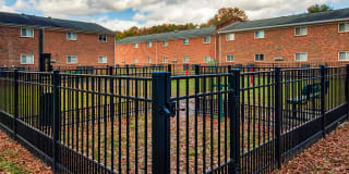 Mariners Green Gallery 9