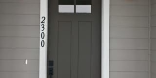 2300 N Landon Lane - Newer Home !! Gallery 3