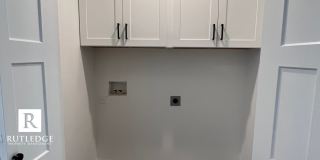 Gorgeous 3 Bed / 2.5 Bath Townhome in the heart of Talent, OR Gallery 14