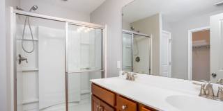 Three Bedroom Townhouse in Carolina Bay Gallery 17