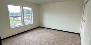 $500 Move-in Special! Newer Construction & Pet Friendly! 3 Bed 2.5 Bath Home Available! Gallery 8