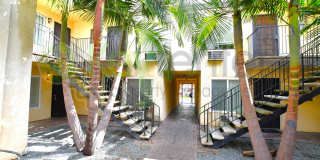 North Park Condo | Mins away from Hwy 805 & 15 Gallery 1
