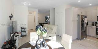 2432 SE 10th Ct Gallery 8