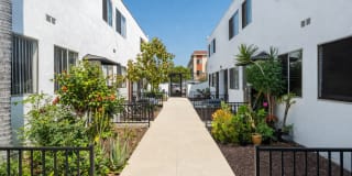 Slauson Village Apartments Gallery 33