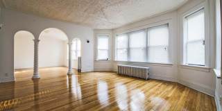8236 S Maryland Gallery 18