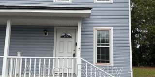 7 Londonderry Square Gallery 1