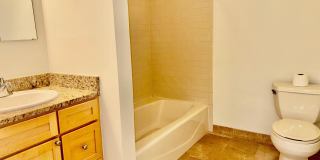 111-00 S 15TH Street Gallery 8