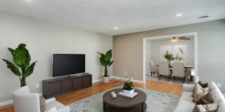 4 bedroom home in Cordova Park Gallery 4