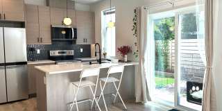 Like New West Seattle Townhome Gallery 4