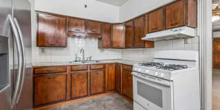 Large Single Family House Gallery 9