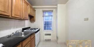 140-18 Burden Crescent Gallery 1