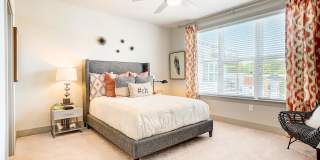 One 305 Central Gallery 4