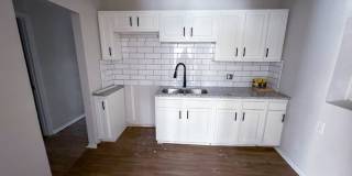 823 Bassett Ave - Beautifully Renovated 3 Bedroom Home! Gallery 5