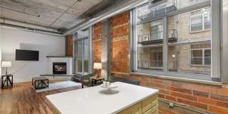 521 S 7th Street Gallery 1